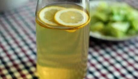 绿茶+柠檬汁