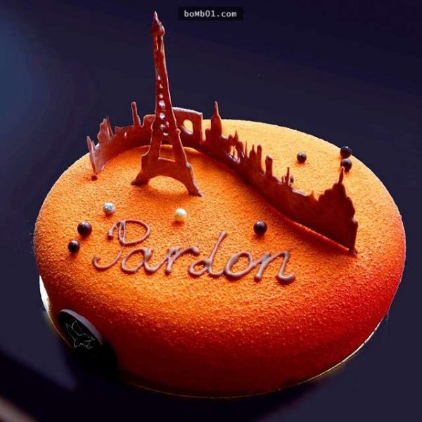 象徵著甜美的甜點加上充滿夢幻的巴黎鐵塔時，還沒吃就已經療愈心靈了！