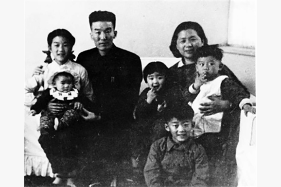 deng-family