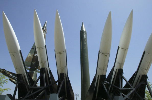 金正恩再次试射导弹 令朝鲜半岛局势胶着