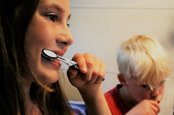 刷牙（圖片來源：Pixabay）