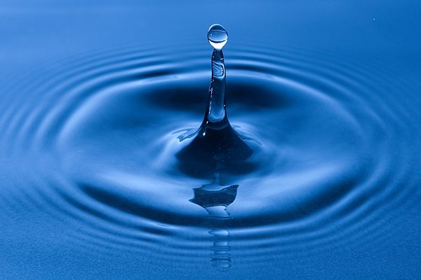 水（图片来源：维基百科）