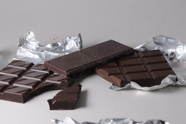 黑巧克力（图片来源：维基百科）