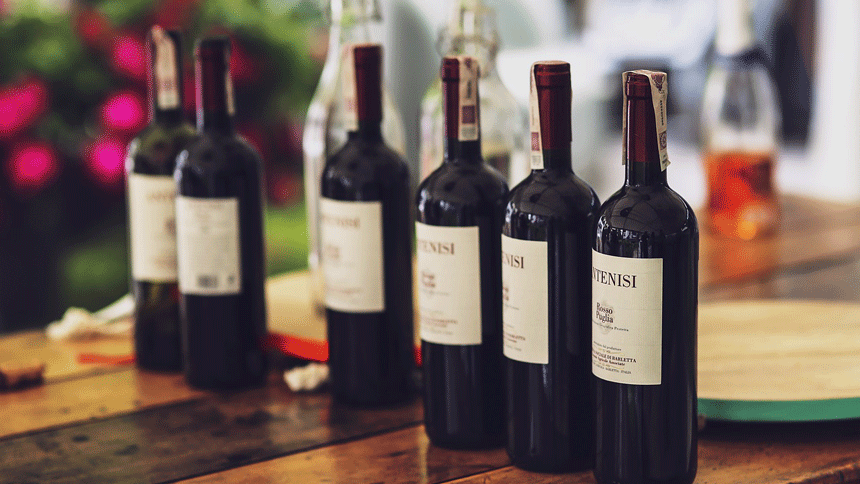 北京宣布对原产自澳大利亚的葡萄酒发起反倾销调查。图为葡萄酒产品的示意图（pixabay）