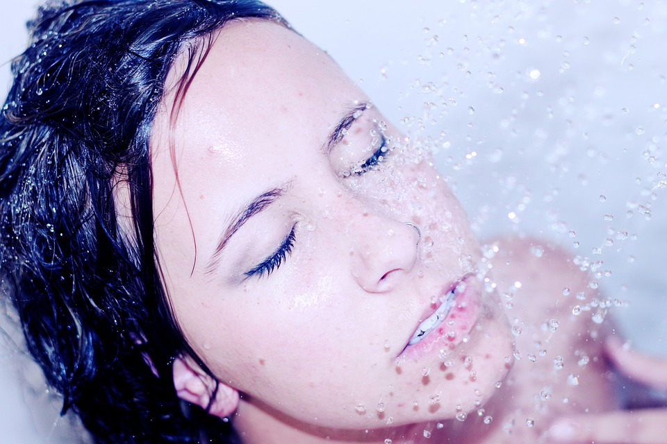 洗澡（图片：Pixabay）