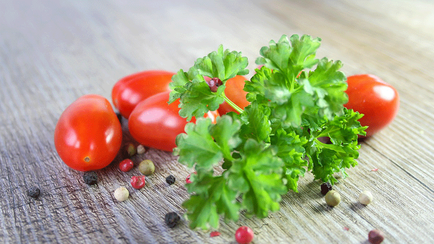 香菜、番茄（Pixabay）