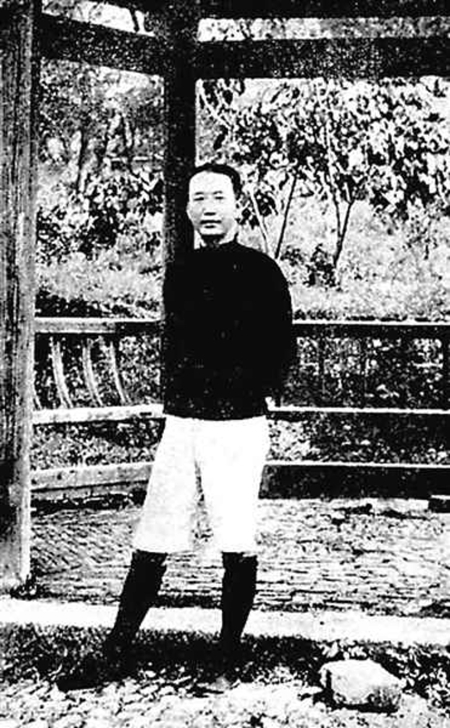 瞿秋白（图片：摄于摄于 1935 年/people.com.cn）