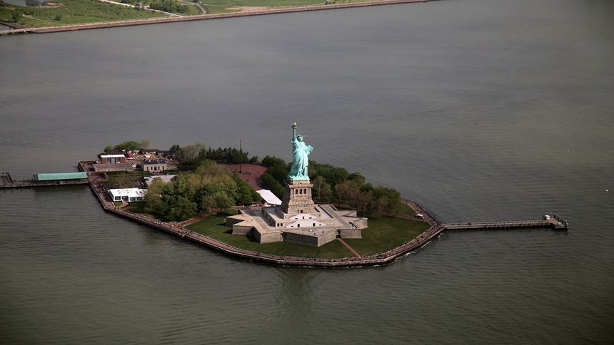 美国纽约自由女神像 (Pixabay)