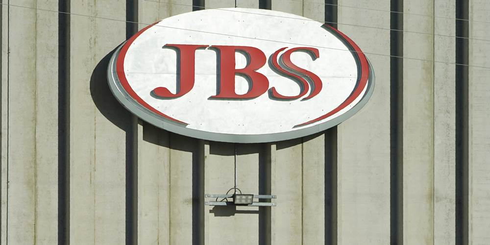 全球最大肉品供应商JBS惊传遭到网路勒赎攻击。