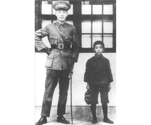 蒋介石(蒋中正):人所不知的慈父| 蒋中正| 蒋介石| 蒋公| 蒋 蒋介石(蒋中正):人所不知的慈父| 蒋中正| 蒋介石| 蒋公| 蒋