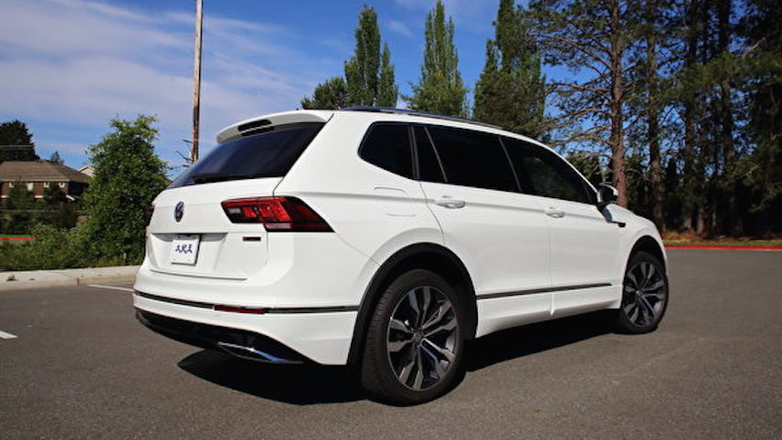 Car: VW: 2021 Volkswagen Tiguan SEL (Ao Li/ The Epoch Times)