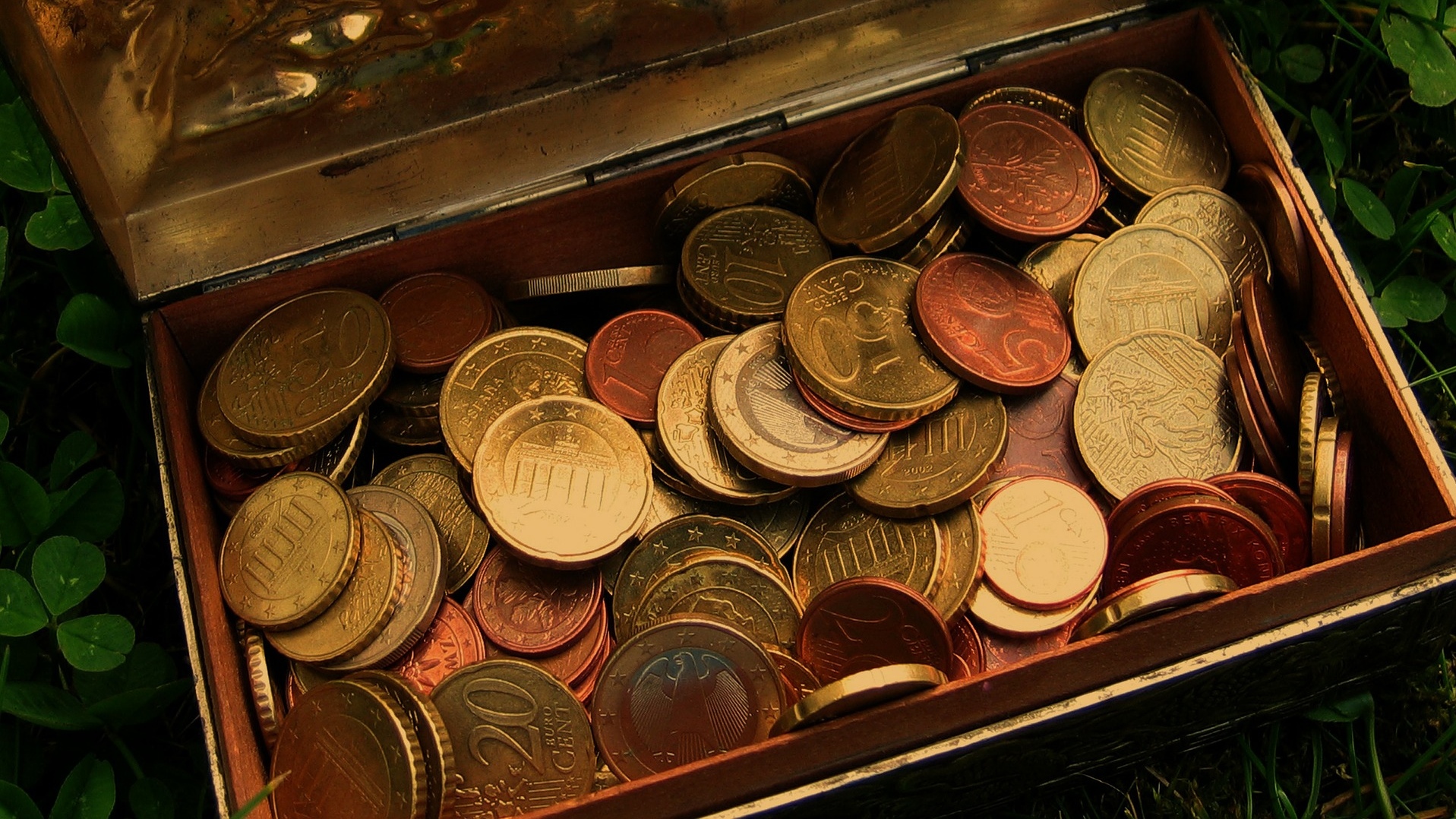 若覺得工作人員服務很好時，那麼通常會留下一些硬幣當小費（圖片來源：Pixabay）