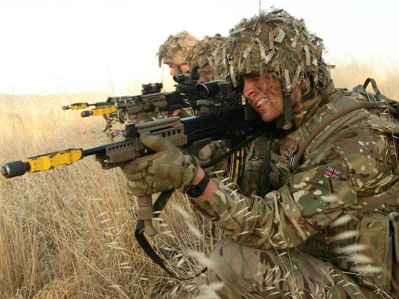 俄國官媒稱，英國特種部隊「特種空勤團」，目前正在烏西幫助烏克蘭軍隊，圖為英國士兵。