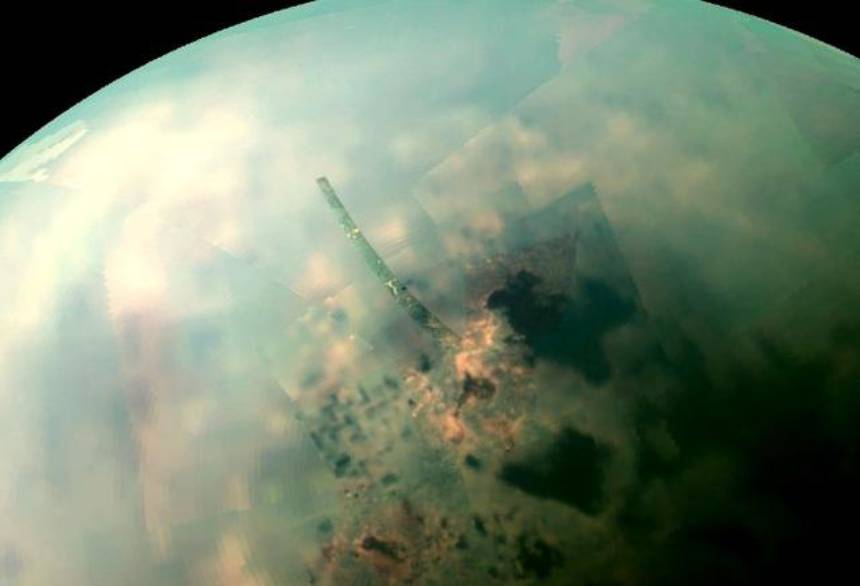 A 482-kilometer-high unidentified structure appeared in the North Pole of Titan