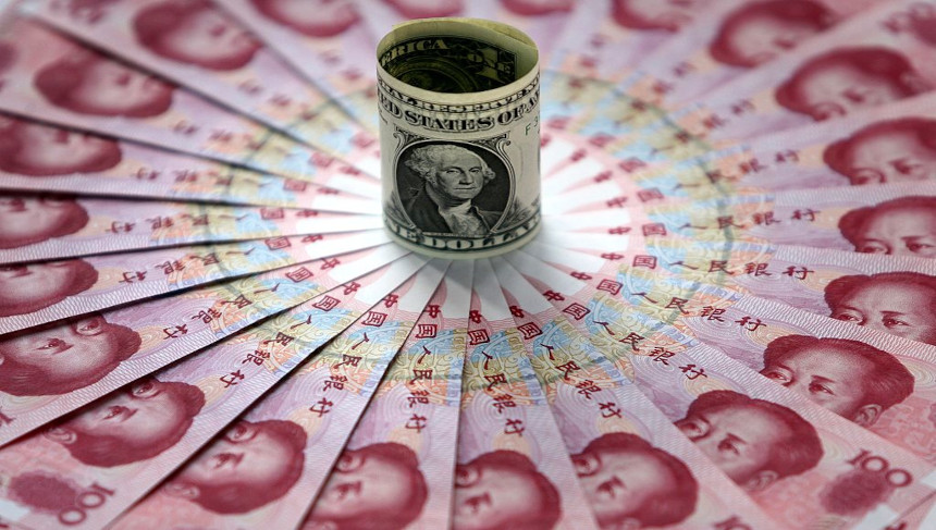 “RMB Exchange Rate Hits Lowest Level Since December Due to Weak Economic Growth in China: Analysts Predict Further Depreciation”