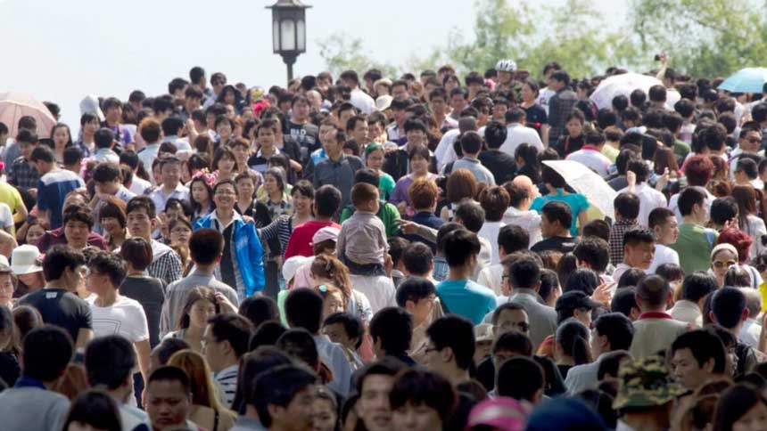 “May Day Holiday 2023: Retaliatory Tourism Booms in Mainland China, Hotel Prices Skyrocket”