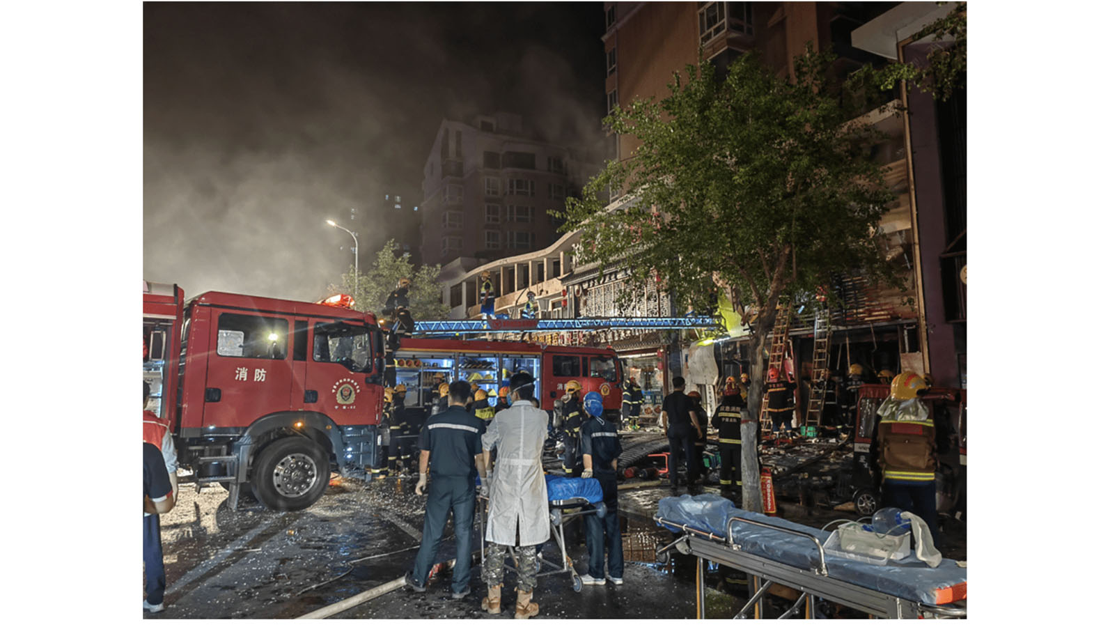宁夏银川烧烤店爆炸事故已造成31人死亡，9名责任人已被控制_新民社会_新民网