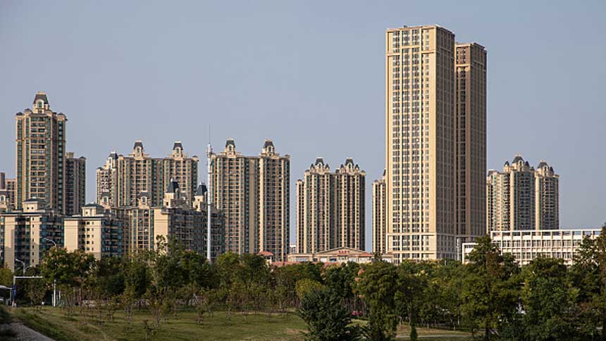 北京高层要放大招救房市?经济专家:后果会更严重 | 中国高层 | 全国性 | 房地产平台公司 | 收购烂尾楼 | 保障性住房 | 挽救 | 房 ...